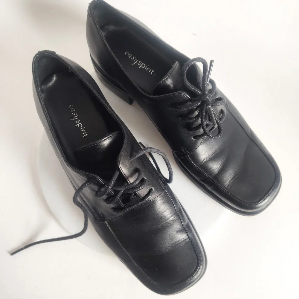 Easy Spirit‎ Oxford Shoes 6.5 Wide Leather Square Toe Block Heel Vintage Lace-up